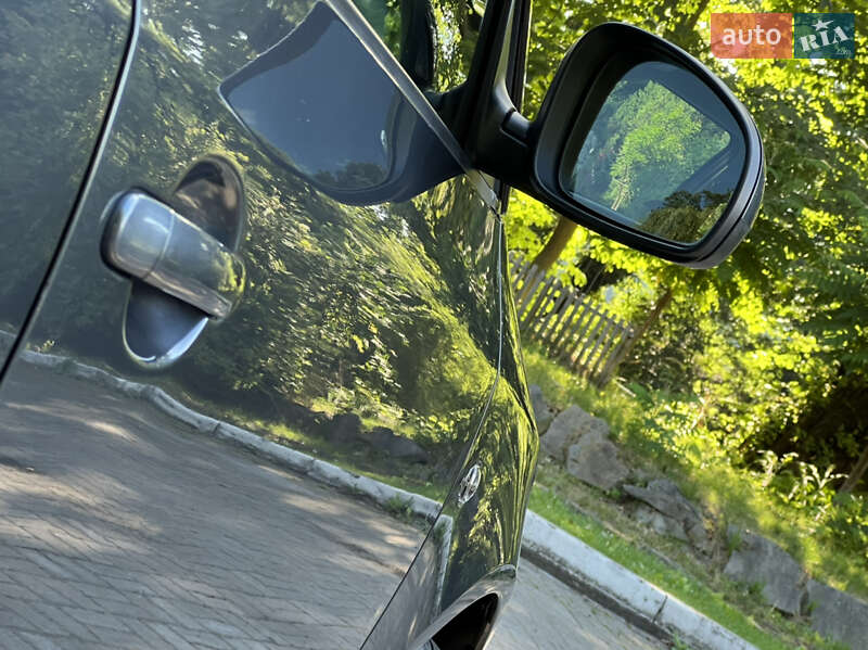 Універсал Skoda Fabia 2009 в Трускавці
