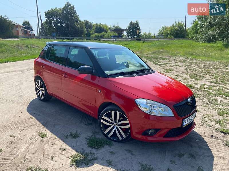 Хетчбек Skoda Fabia 2010 в Харкові