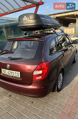 Универсал Skoda Fabia 2012 в 