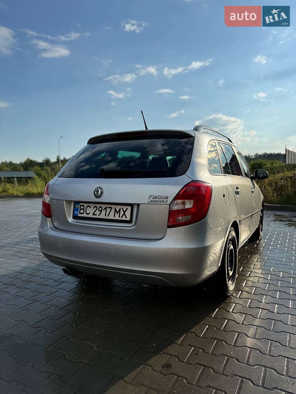 Універсал Skoda Fabia 2010 в Львові фото 3 Універсал Skoda Fabia 2010 в Львові