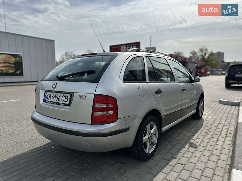 Универсал Skoda Fabia 2004 в Киеве