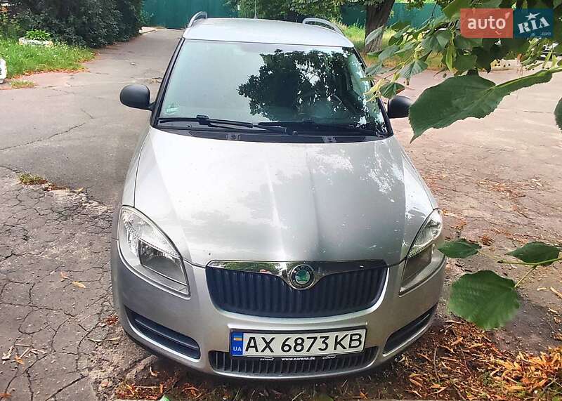Універсал Skoda Fabia 2008 в Києві