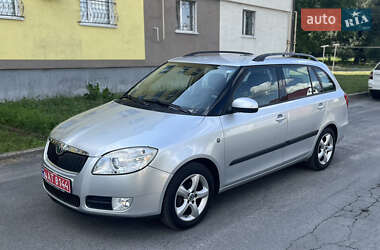 Універсал Skoda Fabia 2008 в Звягелі