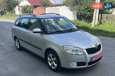 Универсал Skoda Fabia 2008 в Звягеле