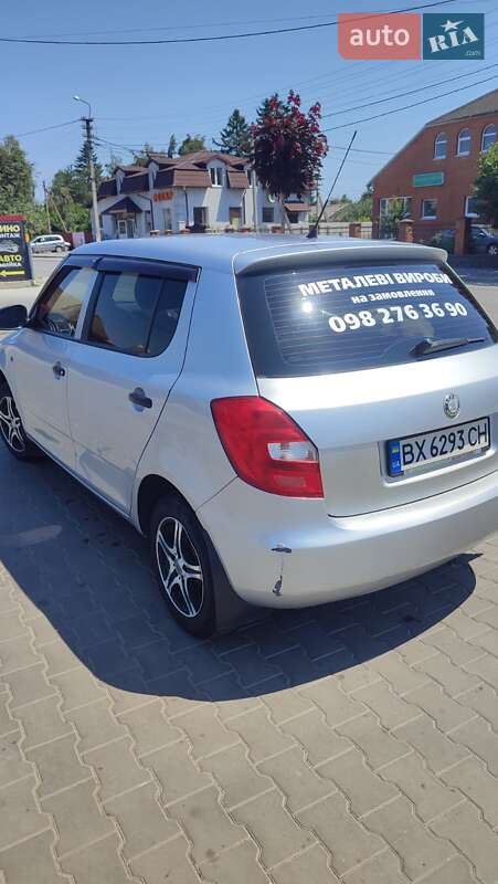 Хэтчбек Skoda Fabia 2009 в Полонном