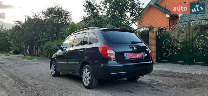 Универсал Skoda Fabia 2010 в Чернигове