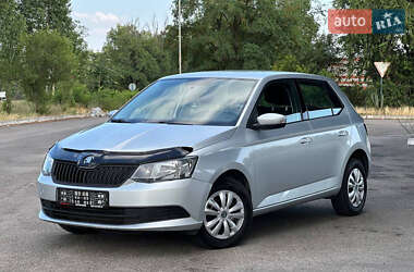 Хетчбек Skoda Fabia 2017 в Дніпрі