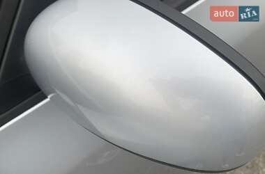 Хэтчбек Skoda Fabia 2012 в 