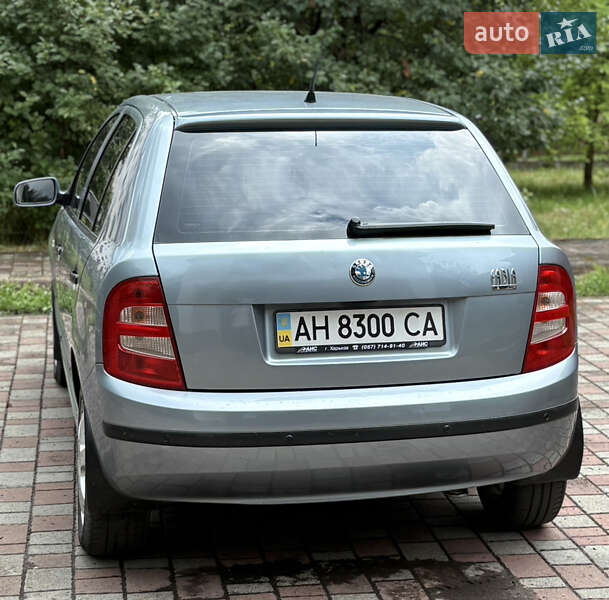 Хэтчбек Skoda Fabia 2004 в Стрые
