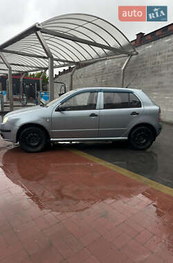 Хэтчбек Skoda Fabia 2005 в Ровно