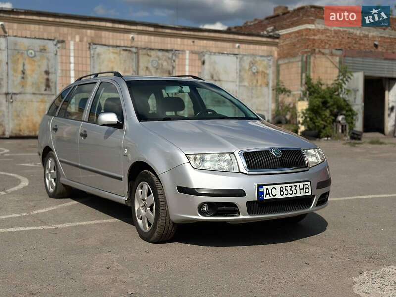Універсал Skoda Fabia 2004 в Луцьку