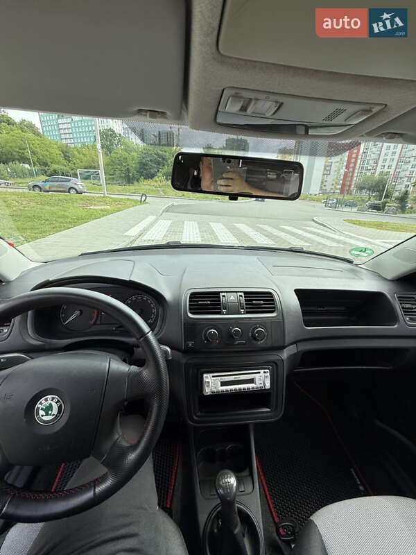 Универсал Skoda Fabia 2009 в Львове