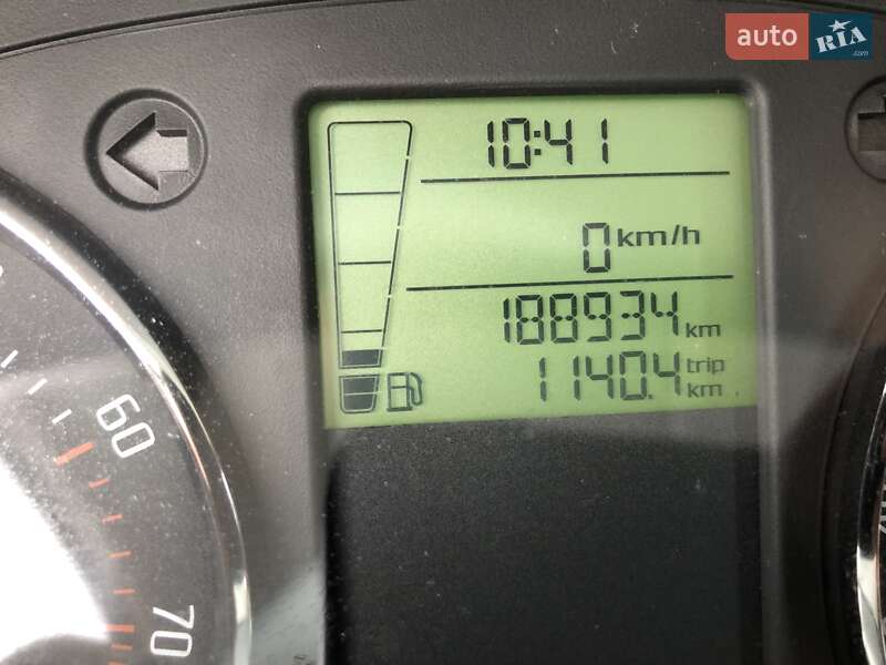 Универсал Skoda Fabia 2011 в Черновцах