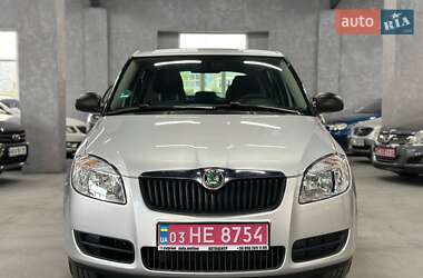 Хэтчбек Skoda Fabia 2009 в Каменском