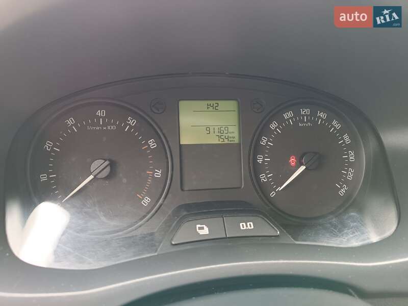 Хэтчбек Skoda Fabia 2012 в Львове