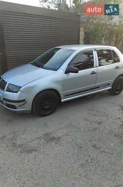 Хэтчбек Skoda Fabia 2006 в 