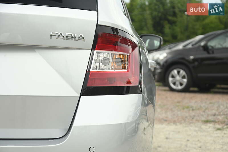 Универсал Skoda Fabia 2015 в Бердичеве