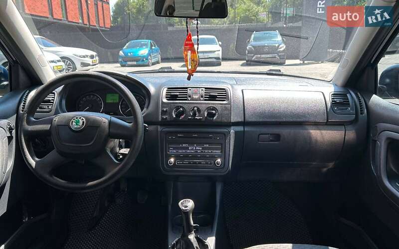 Универсал Skoda Fabia 2011 в Черновцах
