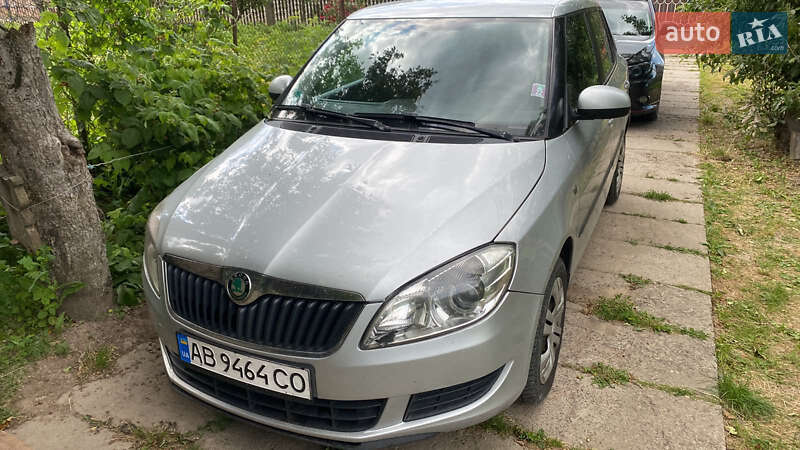 Хэтчбек Skoda Fabia 2010 в Виннице