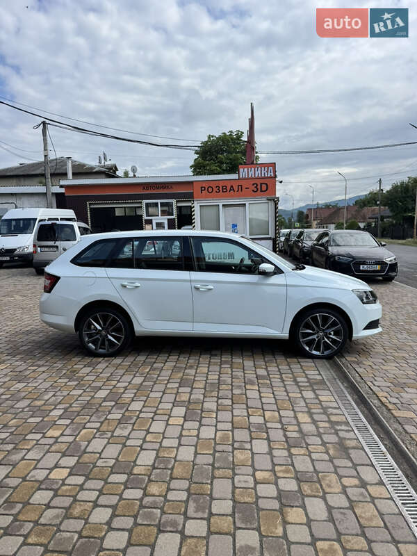 Универсал Skoda Fabia 2017 в Сваляве