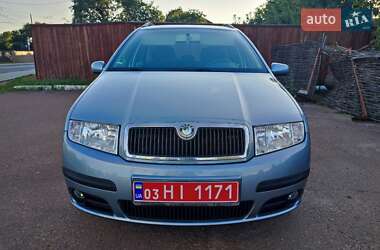 Універсал Skoda Fabia 2006 в Чернігові