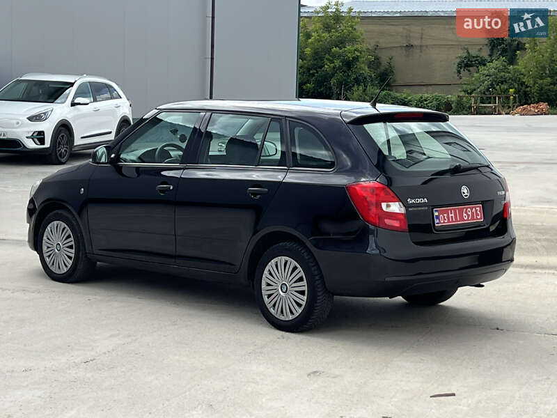 Універсал Skoda Fabia 2013 в Вінниці