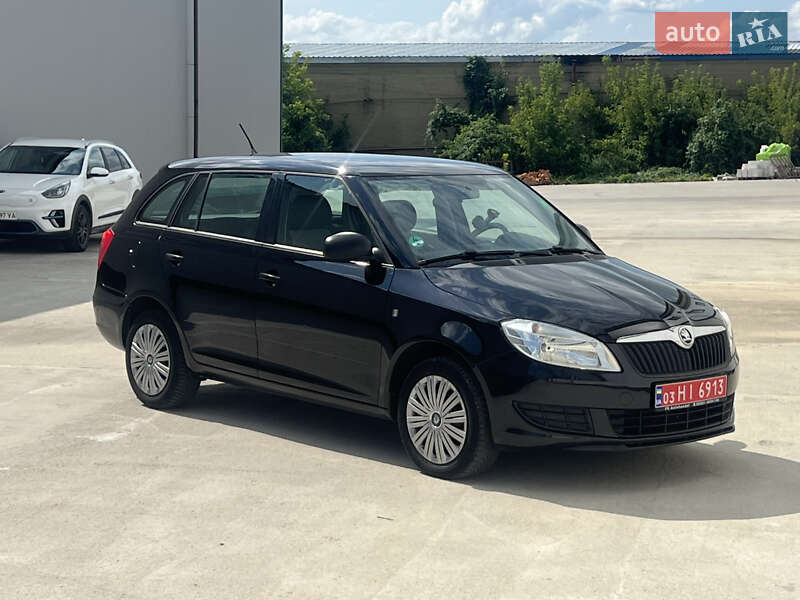 Універсал Skoda Fabia 2013 в Вінниці