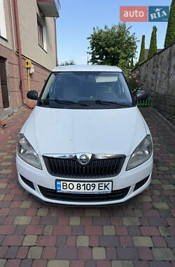 Хетчбек Skoda Fabia 2014 в Тернополі