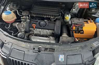 Хэтчбек Skoda Fabia 2009 в 