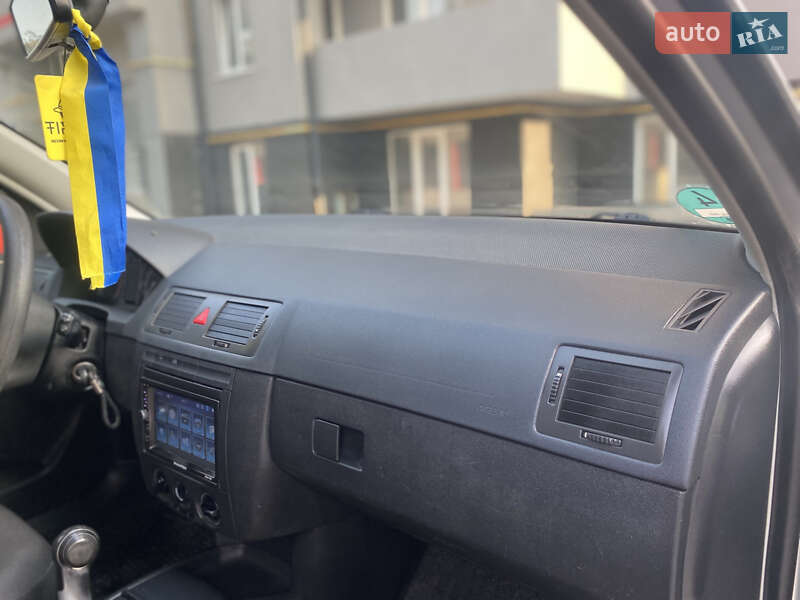 Универсал Skoda Fabia 2006 в Борщеве