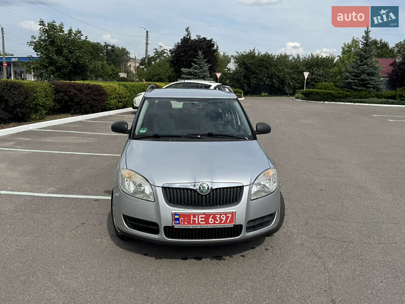 Универсал Skoda Fabia 2010 в Полтаве