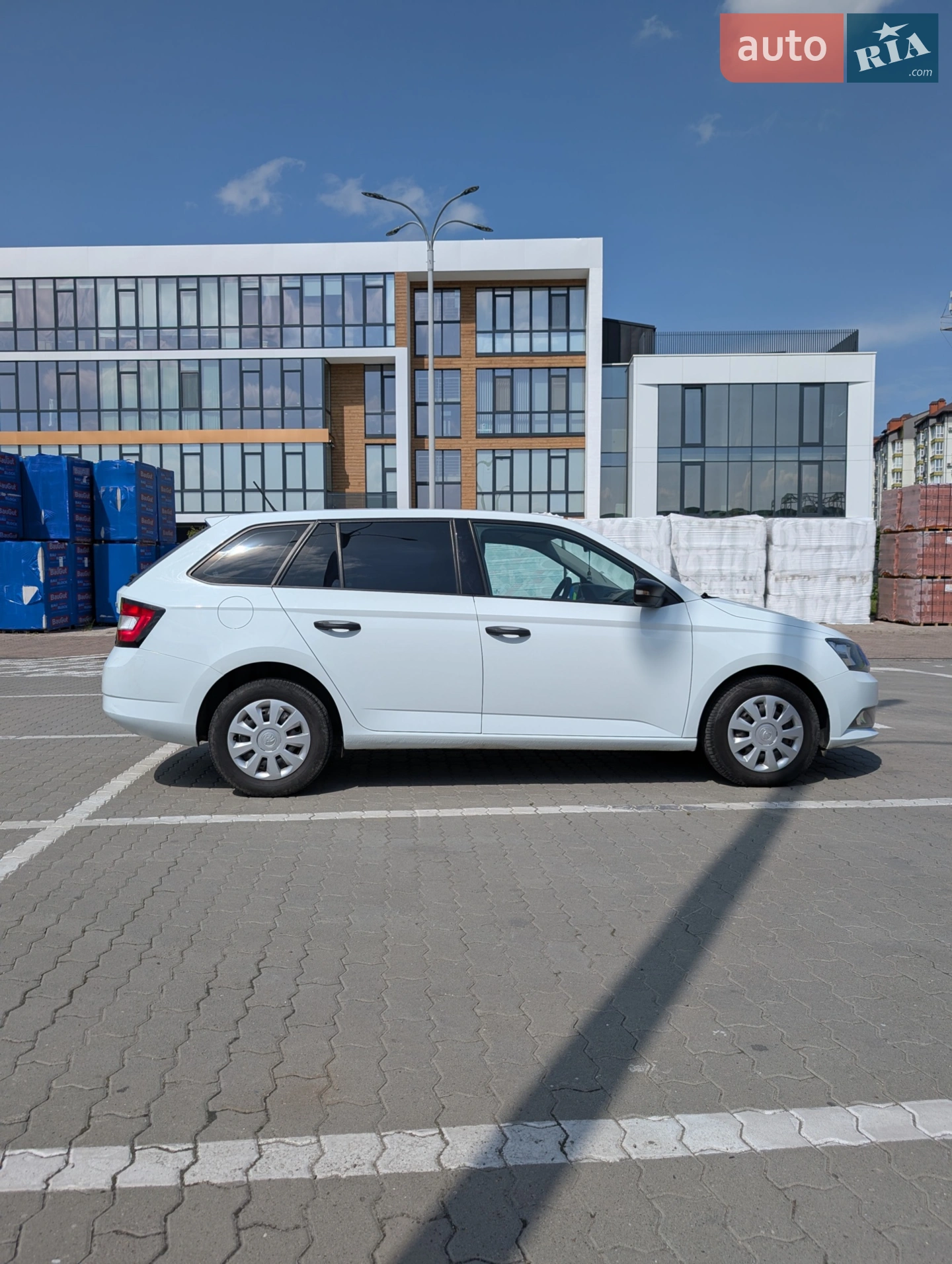 2016 Skoda Fabia - мініатюра 7