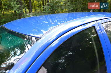 Хэтчбек Skoda Fabia 2004 в 