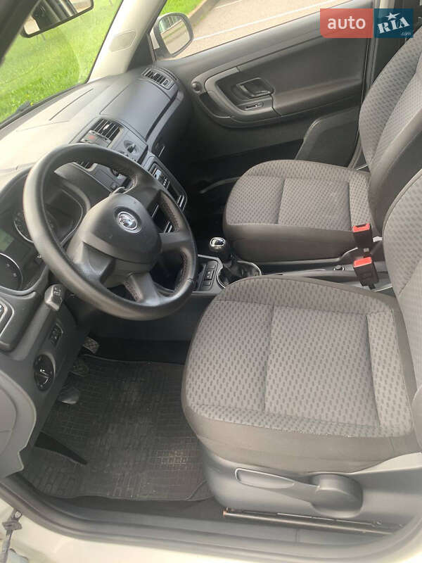 Skoda Fabia 2013