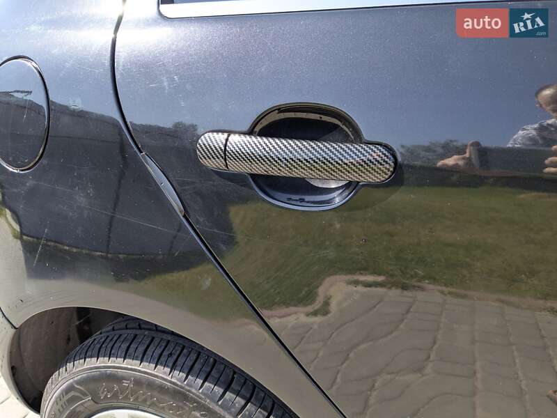 Хетчбек Skoda Fabia 2003 в Новому Розділі