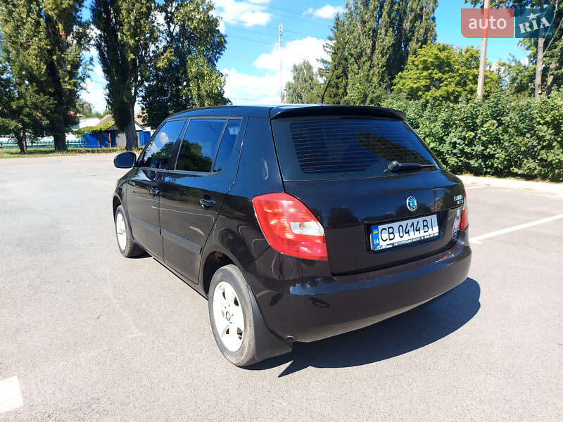Хэтчбек Skoda Fabia 2007 в Соснице