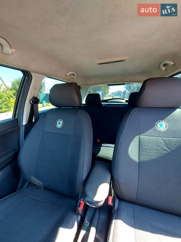 Хэтчбек Skoda Fabia 2007 в Соснице