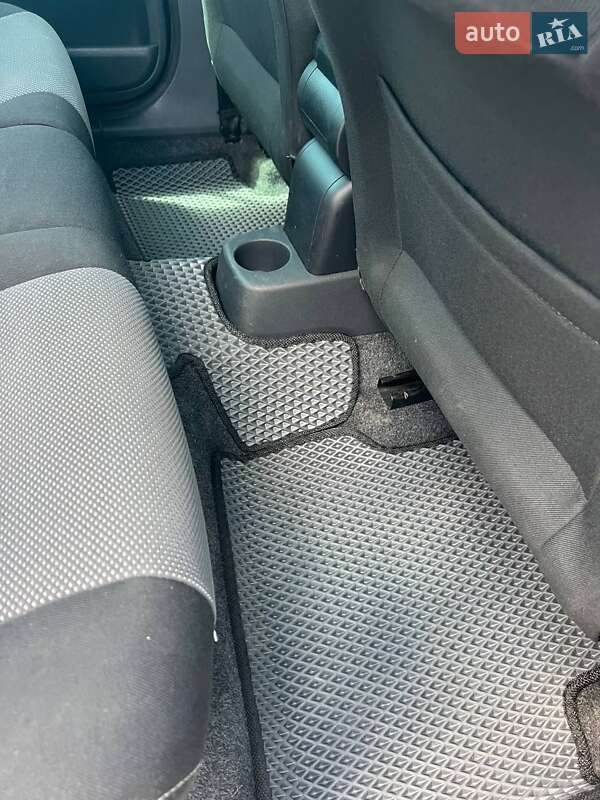 Універсал Skoda Fabia 2008 в Вінниці