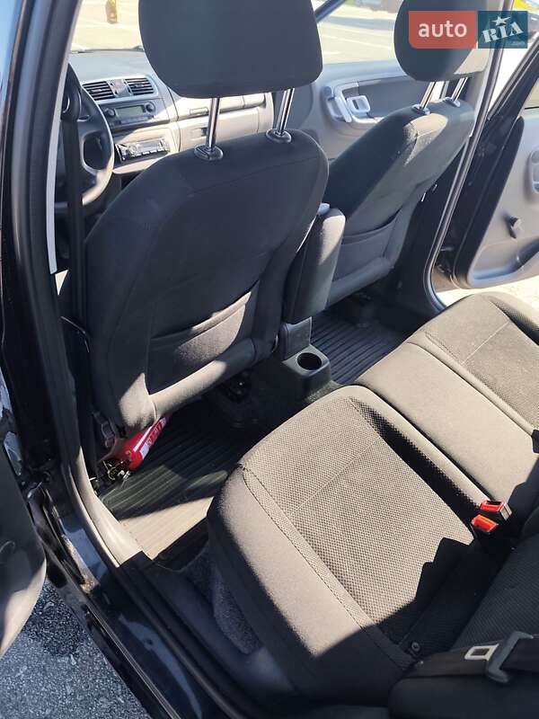 Хетчбек Skoda Fabia 2008 в Києві