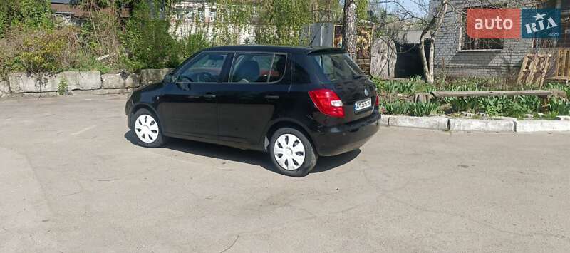 Skoda Fabia 2011
