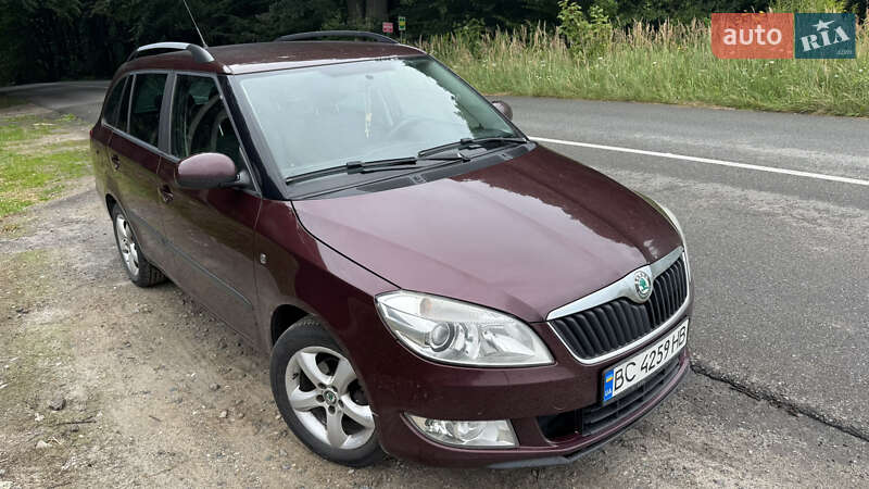 Универсал Skoda Fabia 2011 в Львове фото 12 Универсал Skoda Fabia 2011 в Львове
