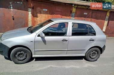 Хетчбек Skoda Fabia 2001 в Києві