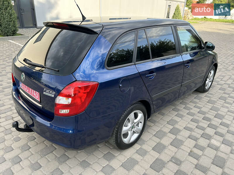 Універсал Skoda Fabia 2010 в Івано-Франківську