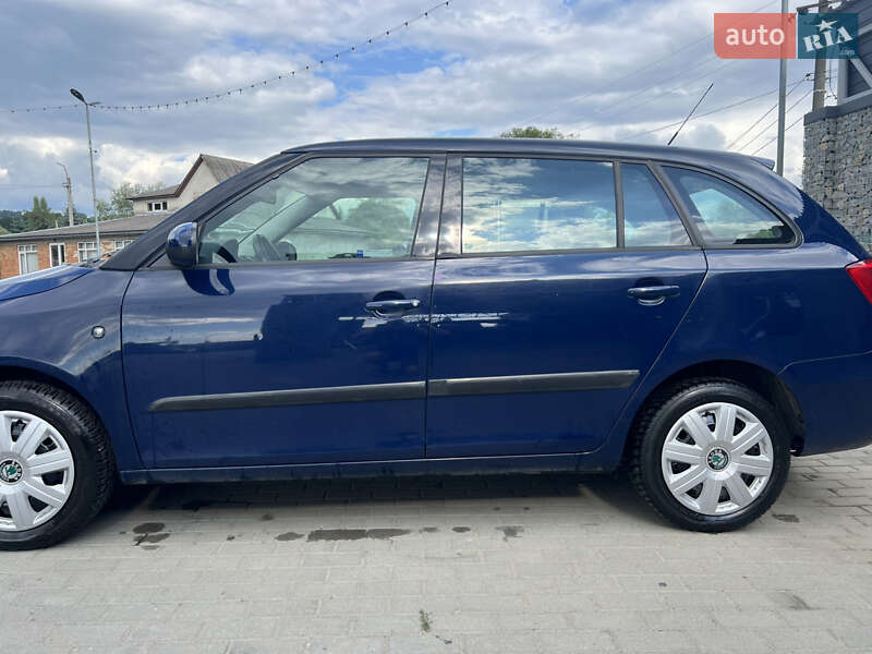 Універсал Skoda Fabia 2010 в Тячеві