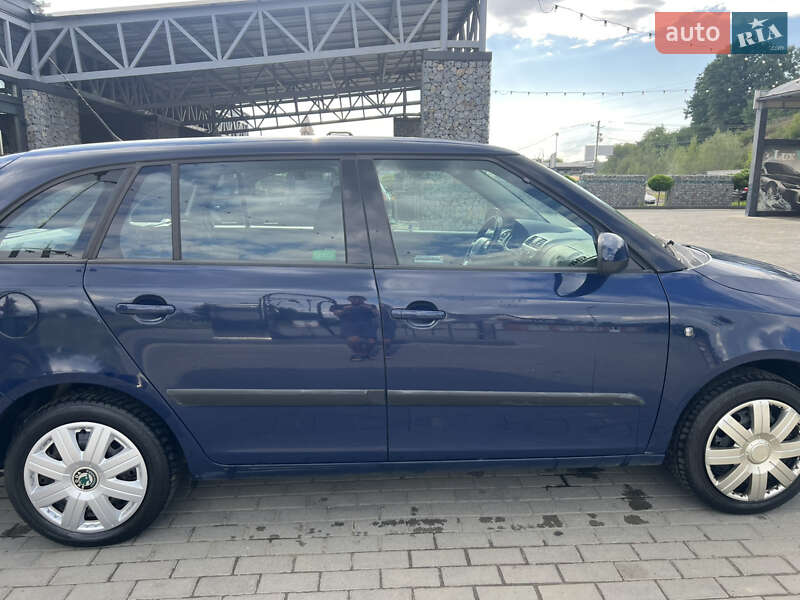 Універсал Skoda Fabia 2010 в Тячеві