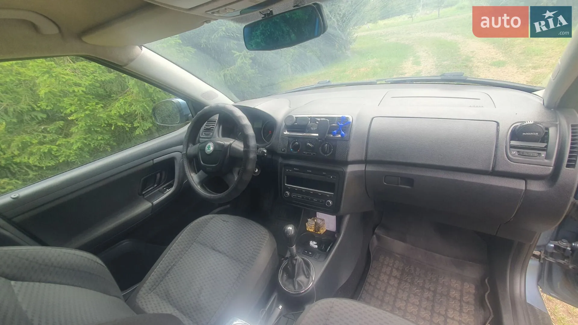 2011 Skoda Fabia - мініатюра 4