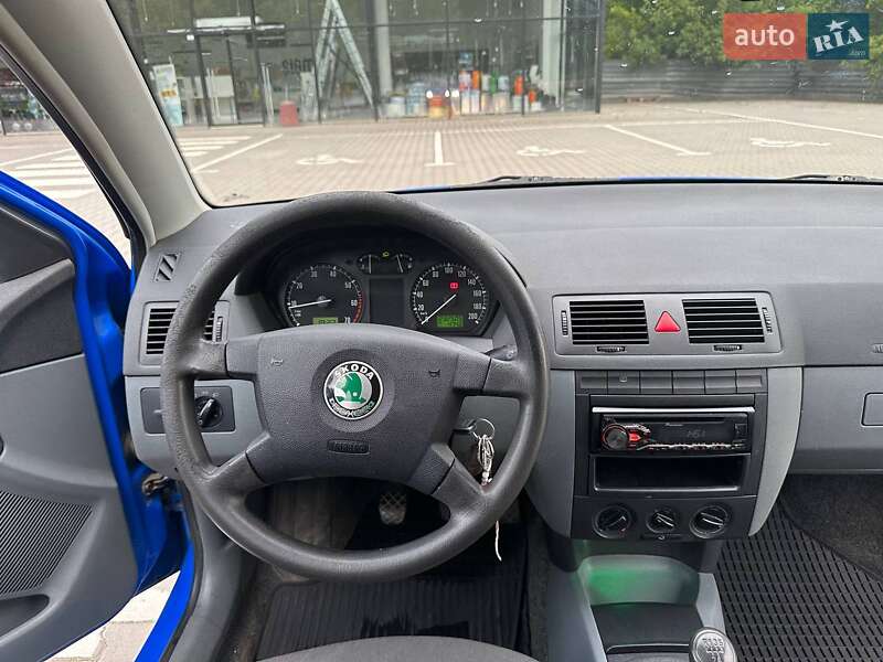 Хетчбек Skoda Fabia 2004 в Вінниці фото 23 Хетчбек Skoda Fabia 2004 в Вінниці