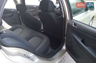 Седан Skoda Fabia 2005 в 