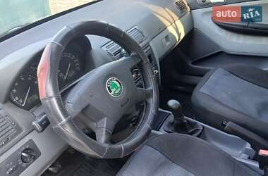 Хэтчбек Skoda Fabia 2001 в 