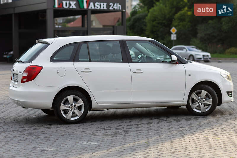 Универсал Skoda Fabia 2014 в Тернополе